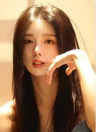 别被评分骗了，《沙丘2》其实是一部被宏大叙事掩盖的悲剧寓言海报